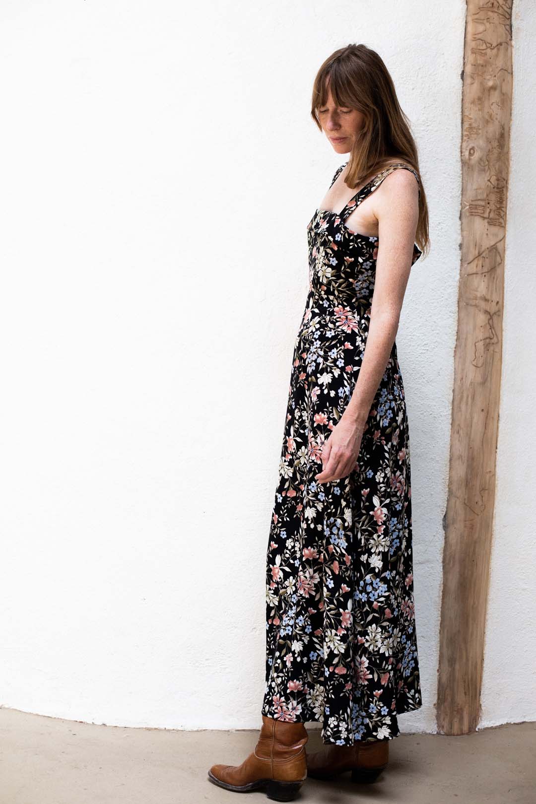 Lindsey Thornburg Lorraina Dress Midnight Meadow