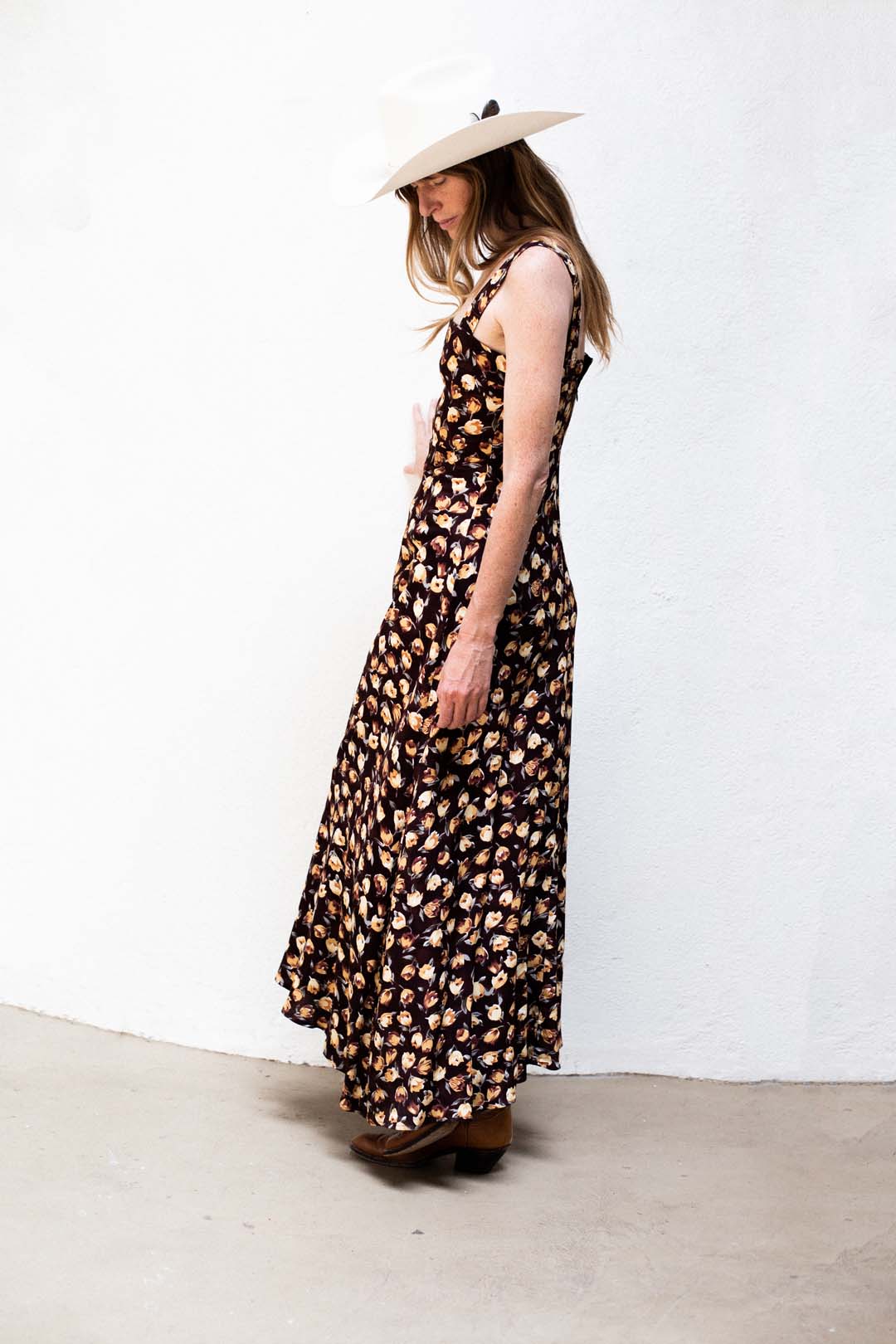 Lindsey Thornburg Lorraina Dress Wine Tulip