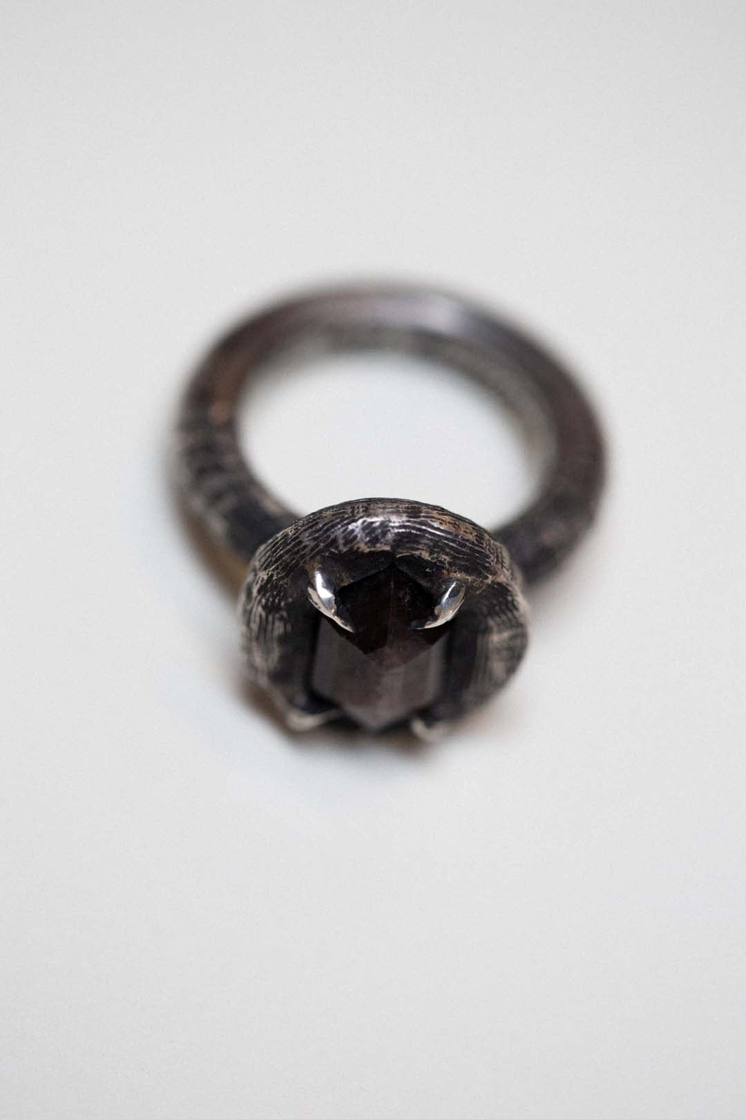 King Ring in Saphire