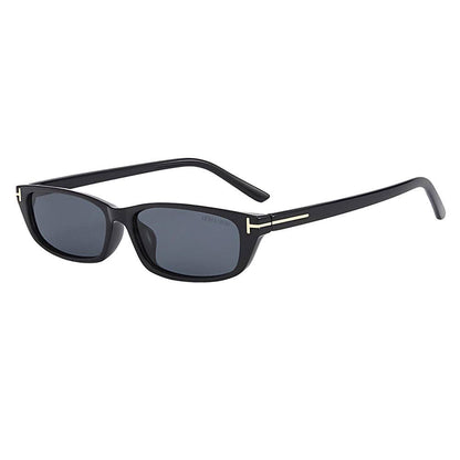 Lana Sunglasses: Black / 100% UV Protection