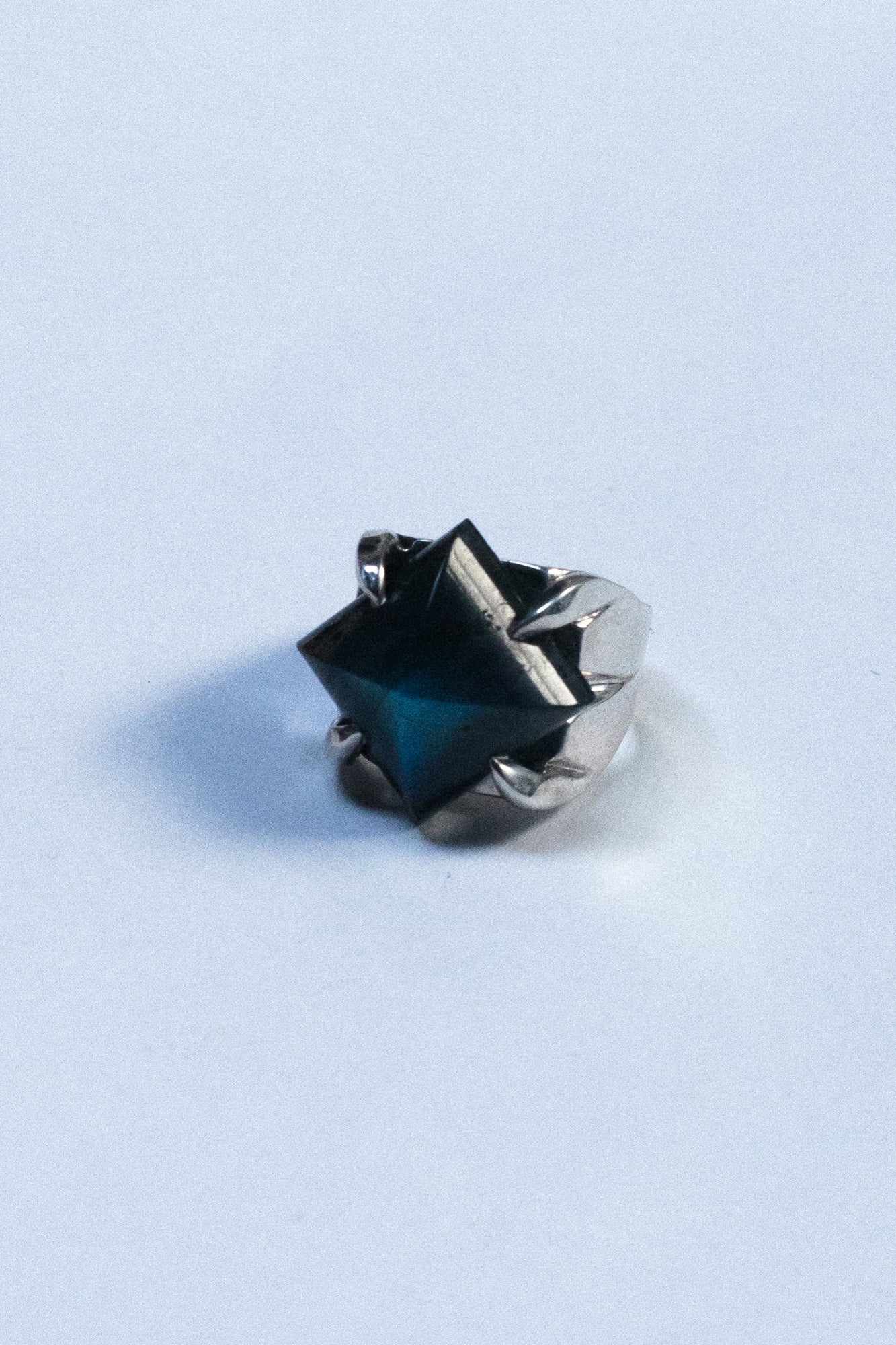 LABRADORITE| DOVETAIL PYRAMID TALON RING