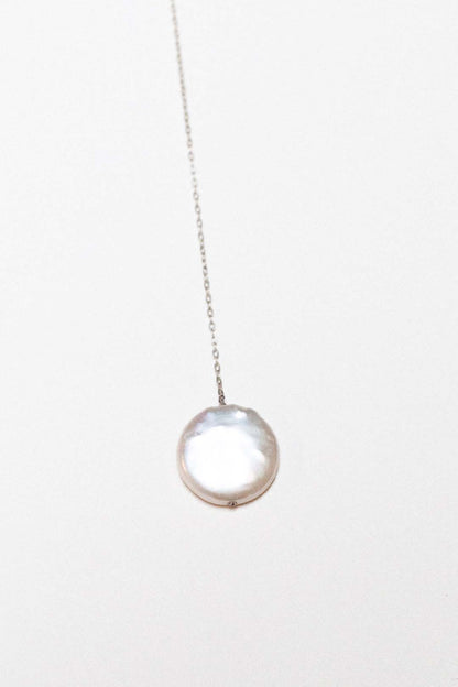 MOON PEARL LARIAT NECKLACE